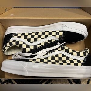 Vans Checkerboard Low-Top Sneakers - Black & Cream
